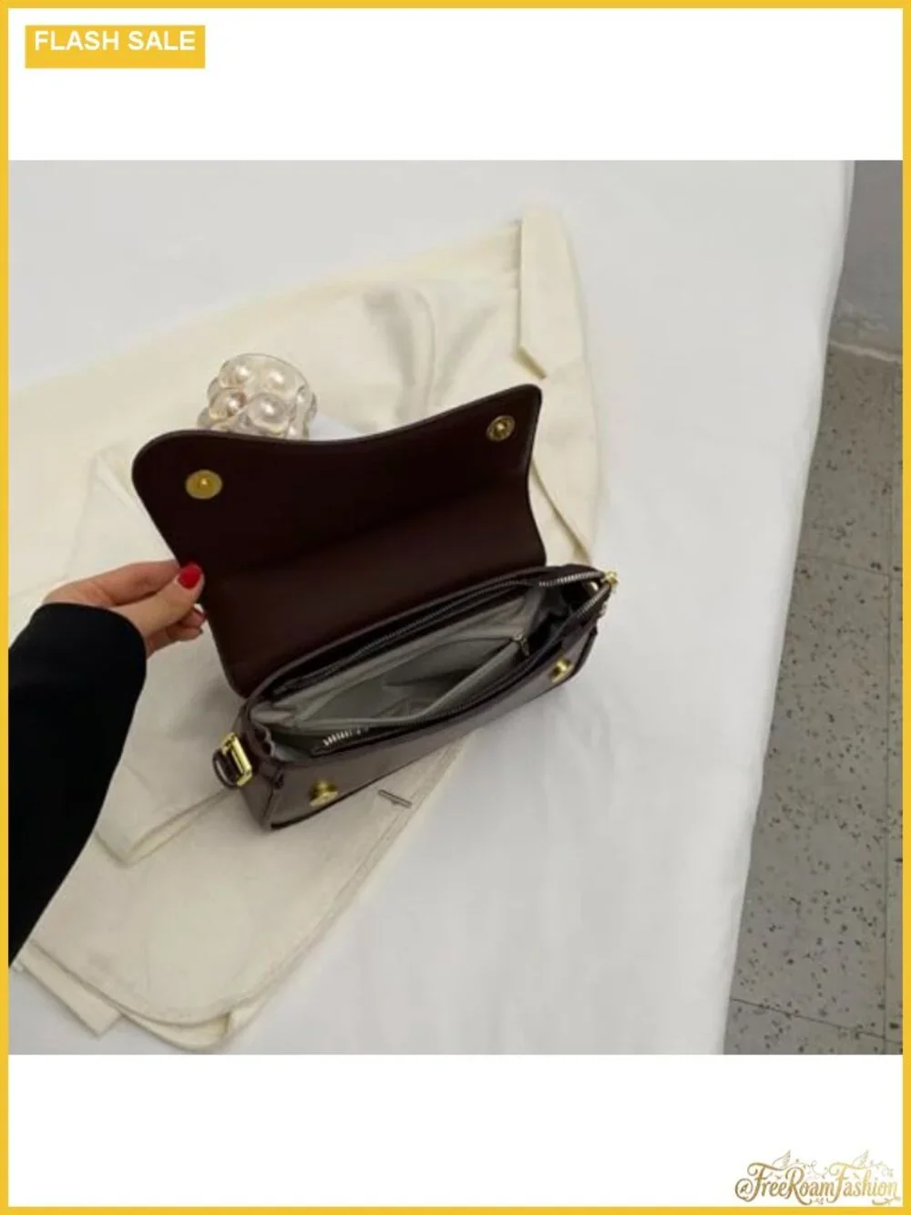 Y2K Hobo Shoulder Bag Vegan Leather Crossbody Purse with Removable Straps